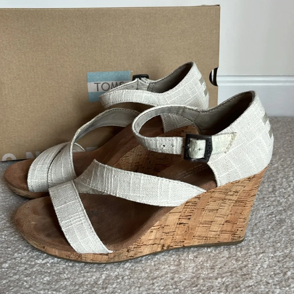 Toms Clarissa Wedge - Picture 2 of 6